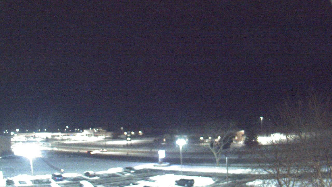 Thumbnail for current weather camera view from WITI-TV in Brown Deer, Wisconsin