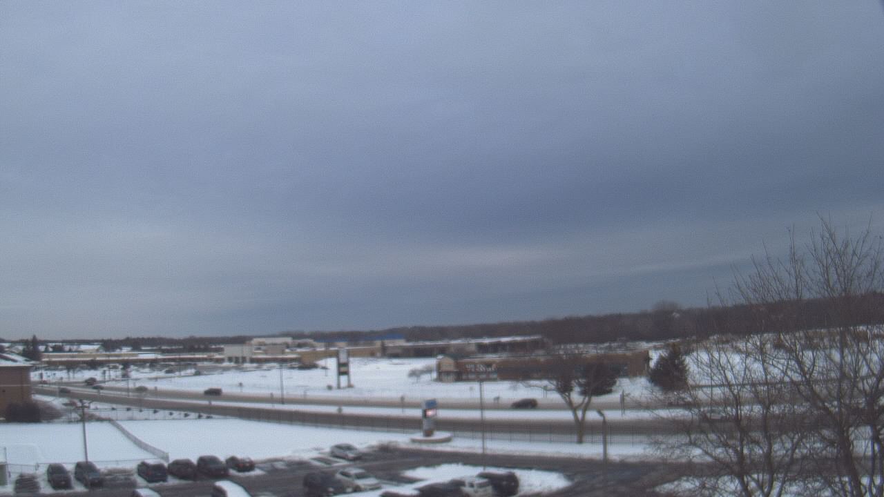 Thumbnail for current weather camera view from WITI-TV in Brown Deer, Wisconsin