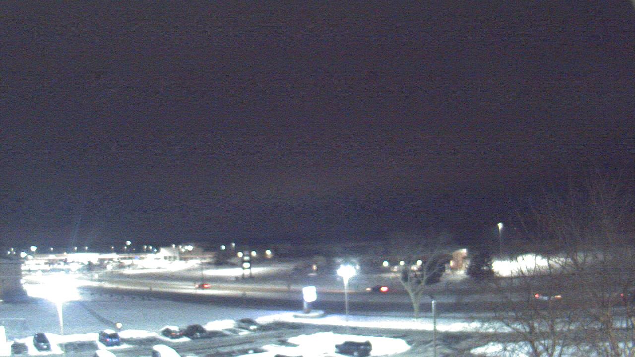 Thumbnail for current weather camera view from WITI-TV in Brown Deer, Wisconsin