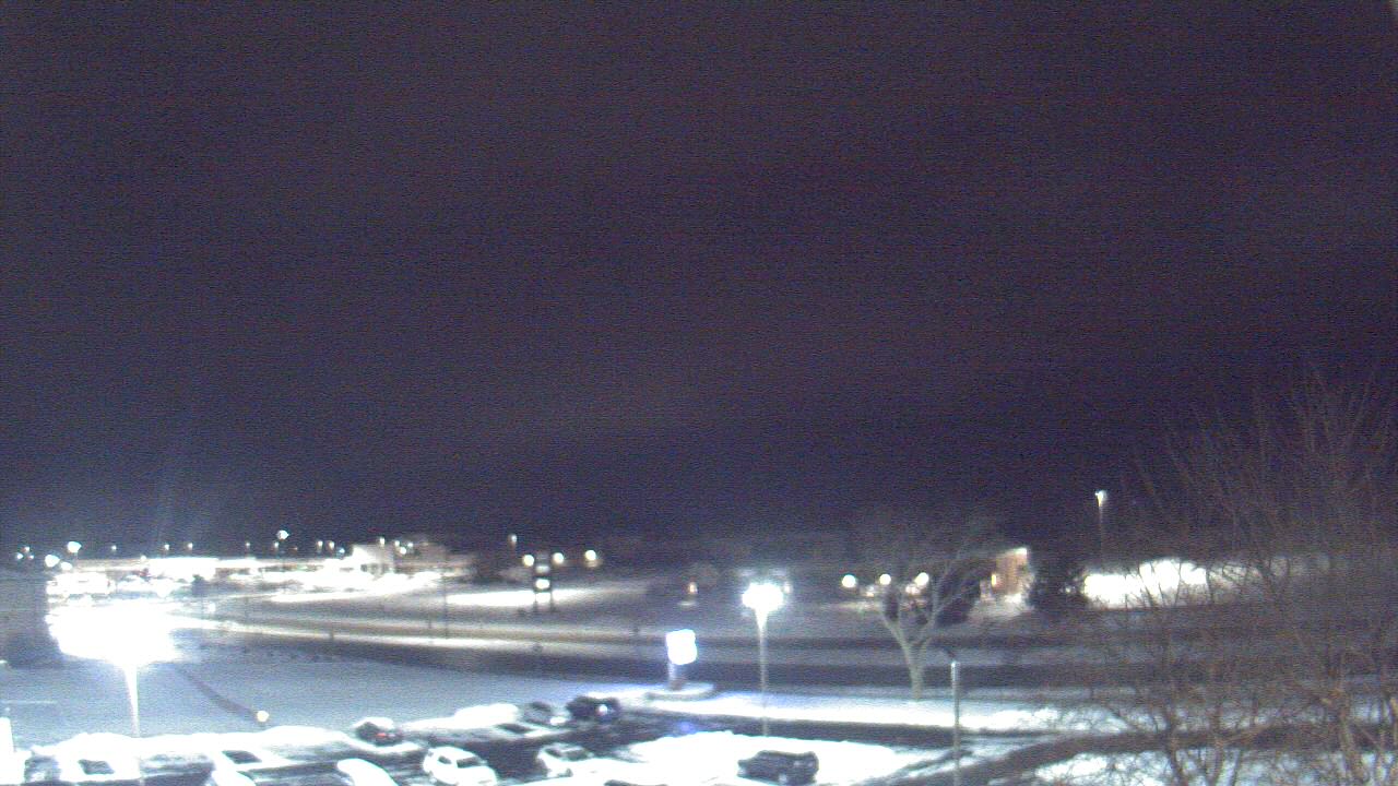Thumbnail for current weather camera view from WITI-TV in Brown Deer, Wisconsin