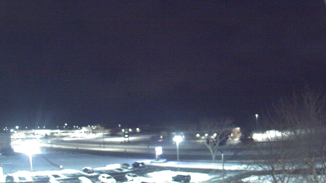 Thumbnail for current weather camera view from WITI-TV in Brown Deer, Wisconsin