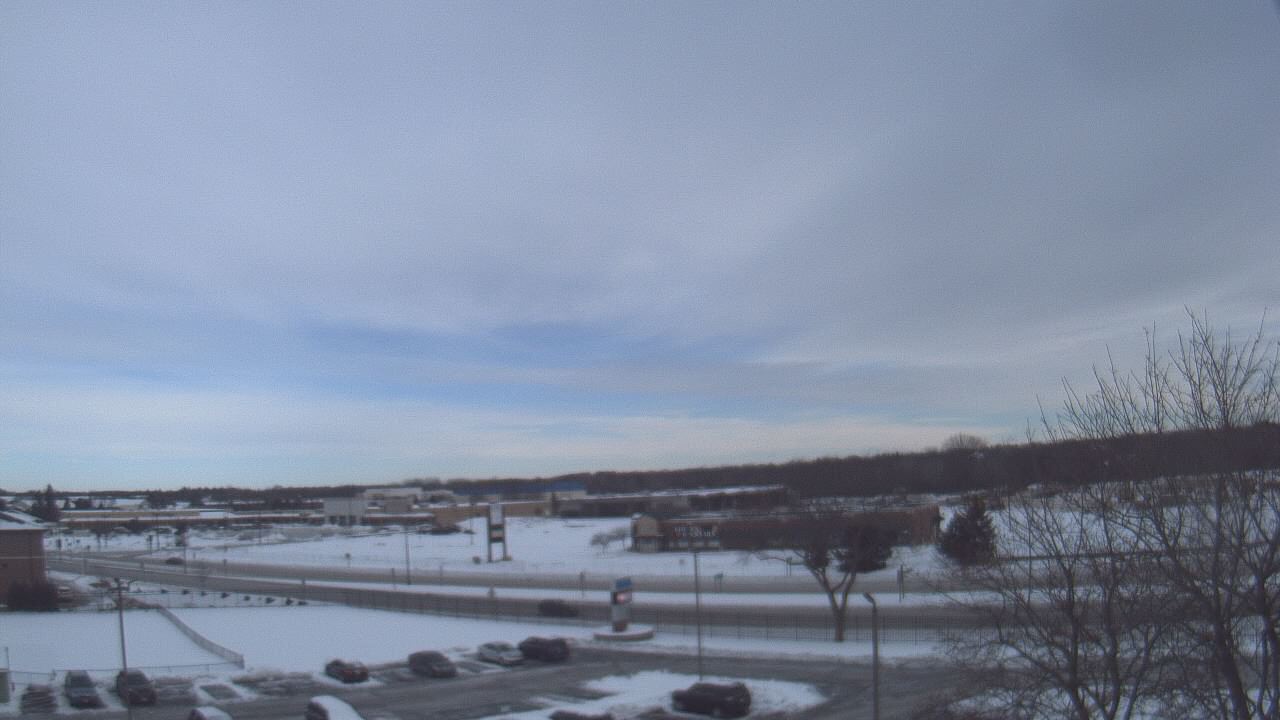 Thumbnail for current weather camera view from WITI-TV in Brown Deer, Wisconsin