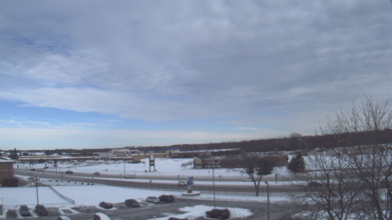 Thumbnail for current weather camera view from WITI-TV in Brown Deer, Wisconsin