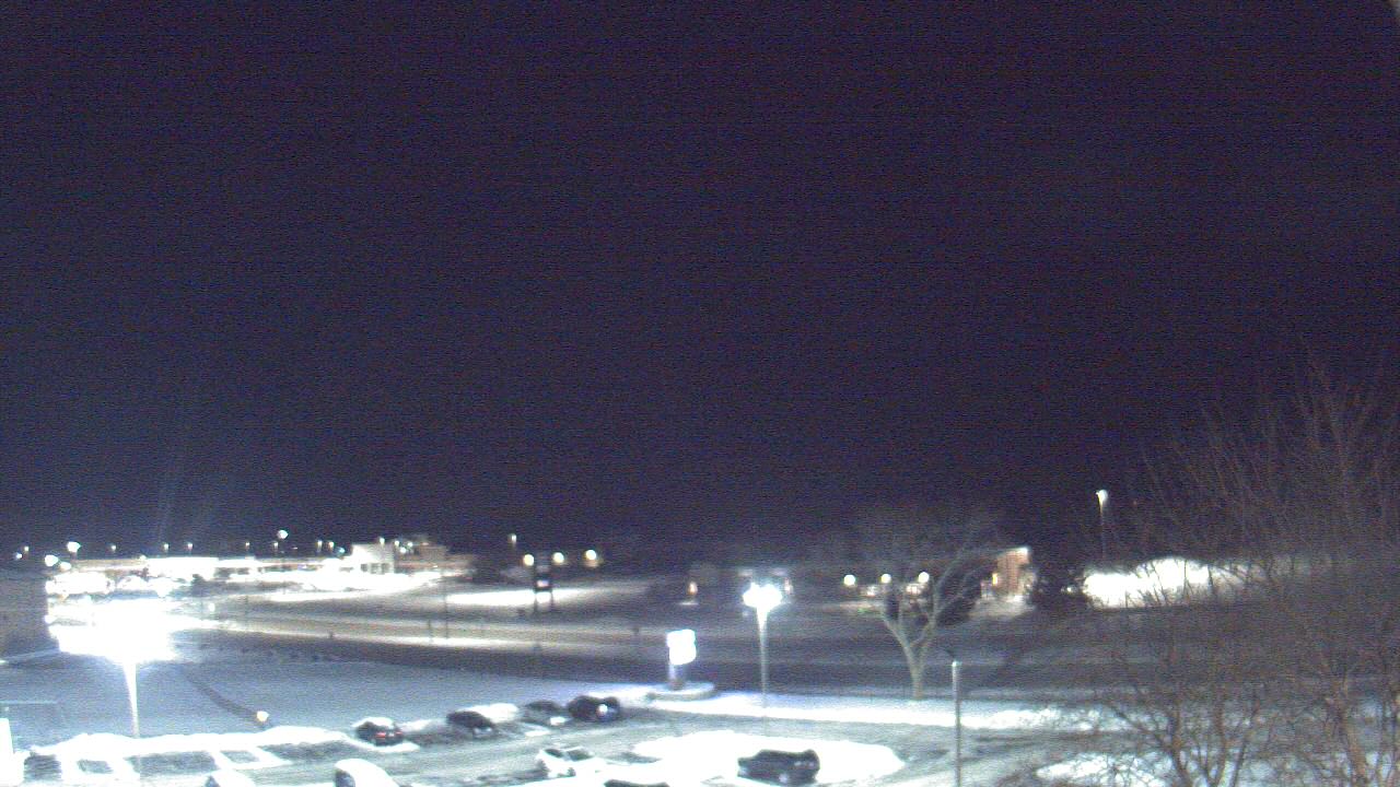 Thumbnail for current weather camera view from WITI-TV in Brown Deer, Wisconsin