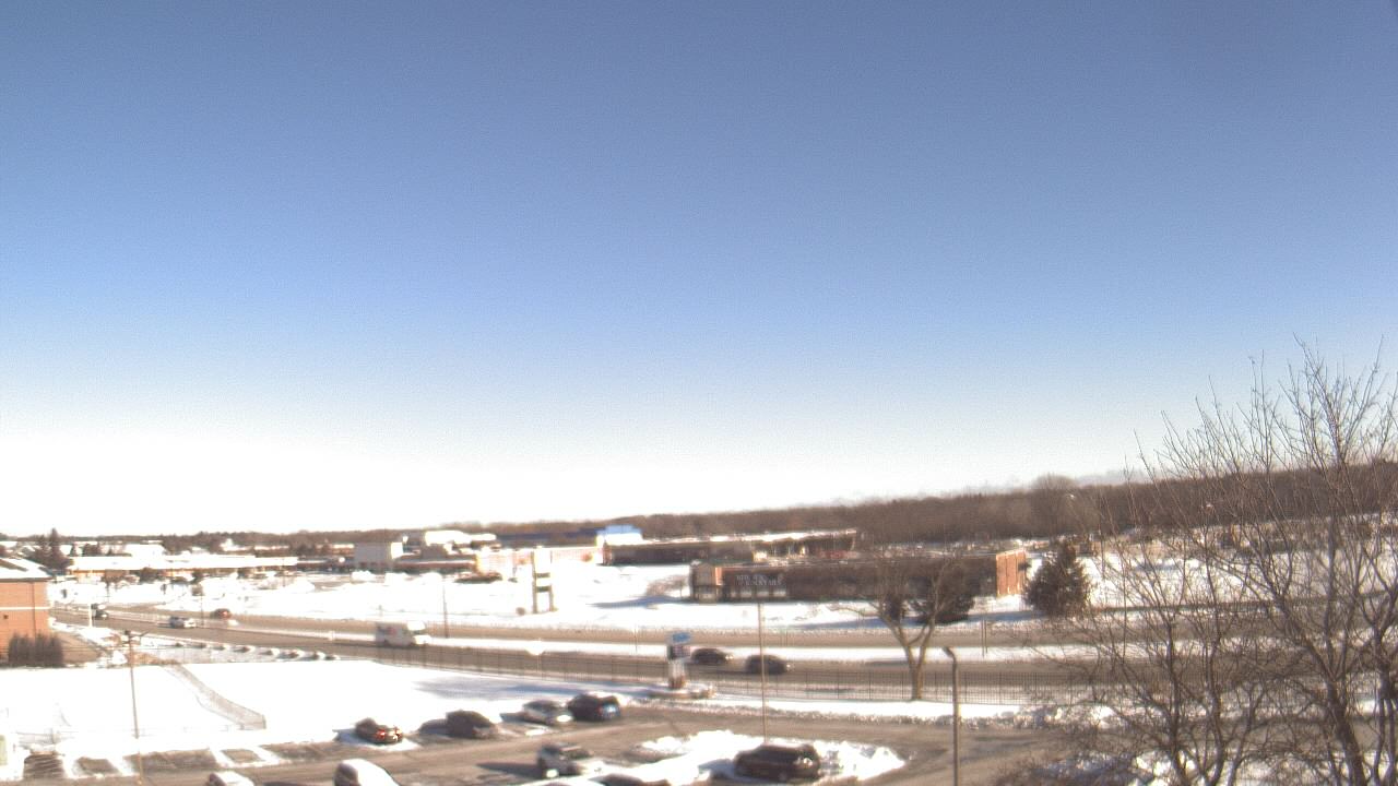 Thumbnail for current weather camera view from WITI-TV in Brown Deer, Wisconsin