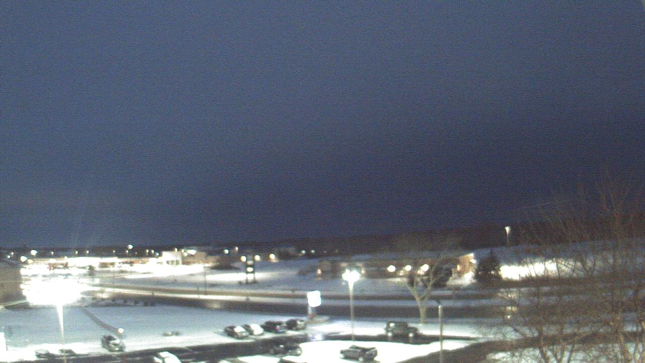 Thumbnail for current weather camera view from WITI-TV in Brown Deer, Wisconsin