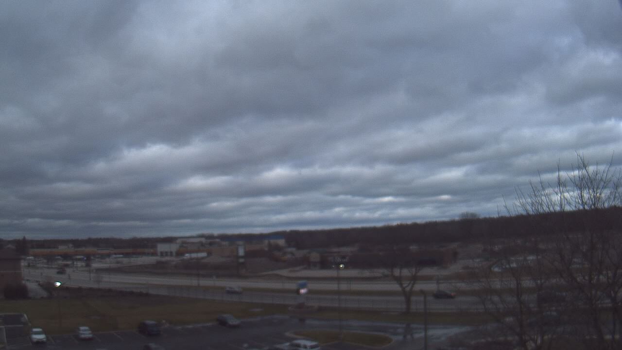 Thumbnail for current weather camera view from WITI-TV in Brown Deer, Wisconsin