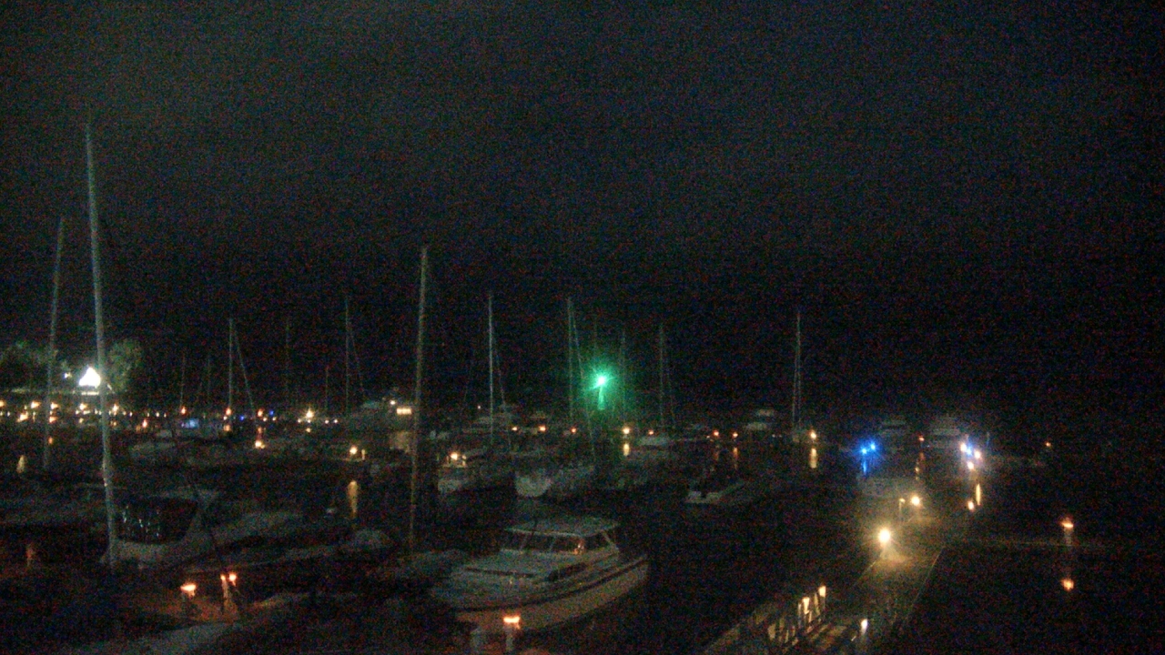 Thumbnail for current weather camera view from Waukegan Harbor and Marina in Waukegan, Illinois