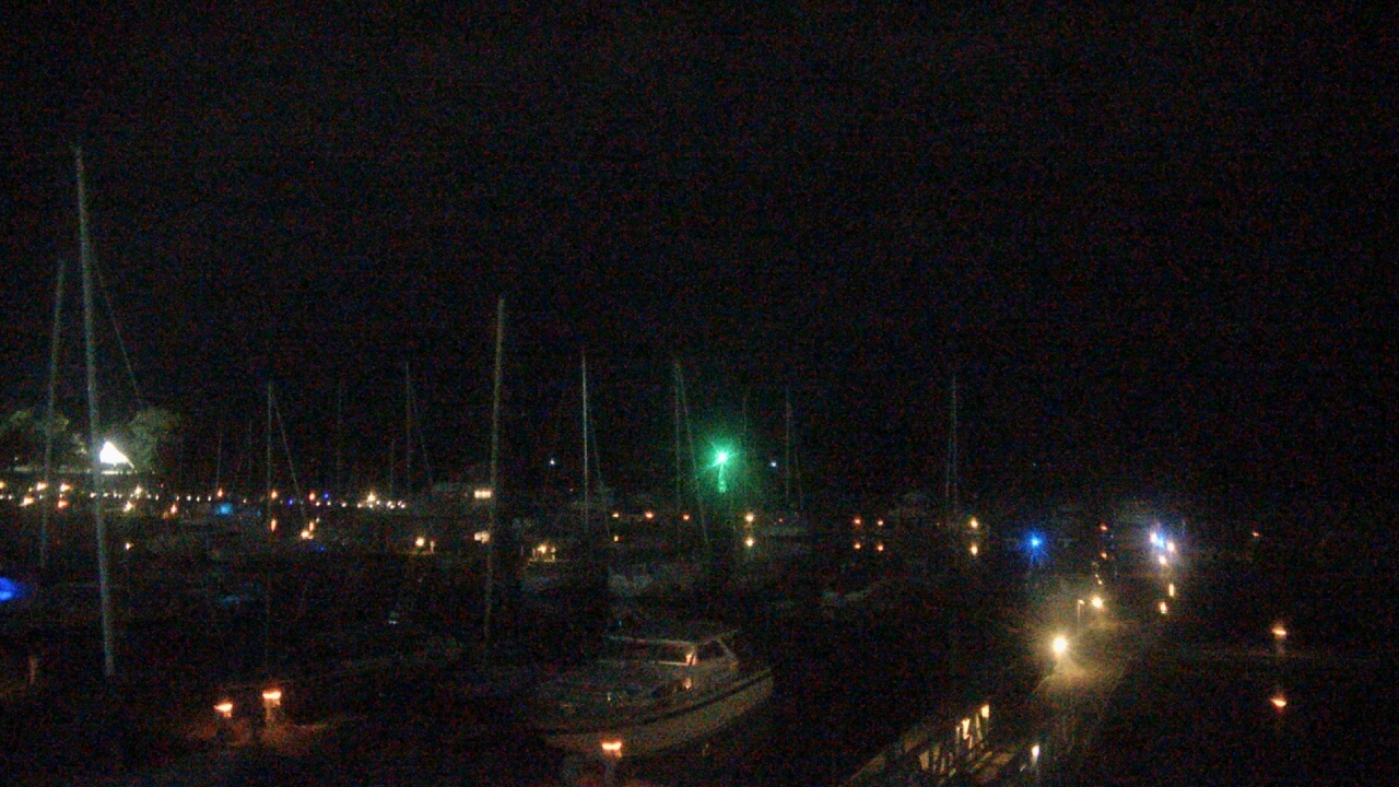 Thumbnail for current weather camera view from Waukegan Harbor and Marina in Waukegan, Illinois