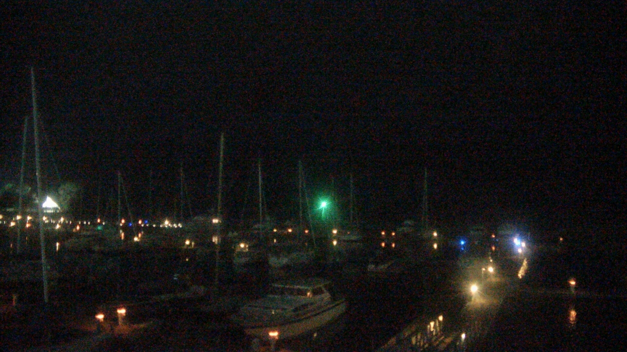 Thumbnail for current weather camera view from Waukegan Harbor and Marina in Waukegan, Illinois