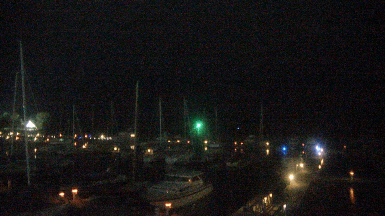 Thumbnail for current weather camera view from Waukegan Harbor and Marina in Waukegan, Illinois