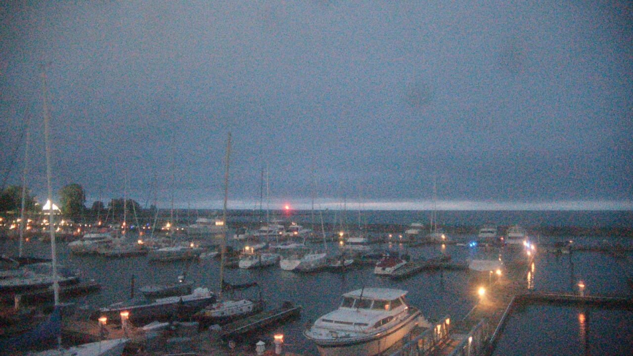 Thumbnail for current weather camera view from Waukegan Harbor and Marina in Waukegan, Illinois