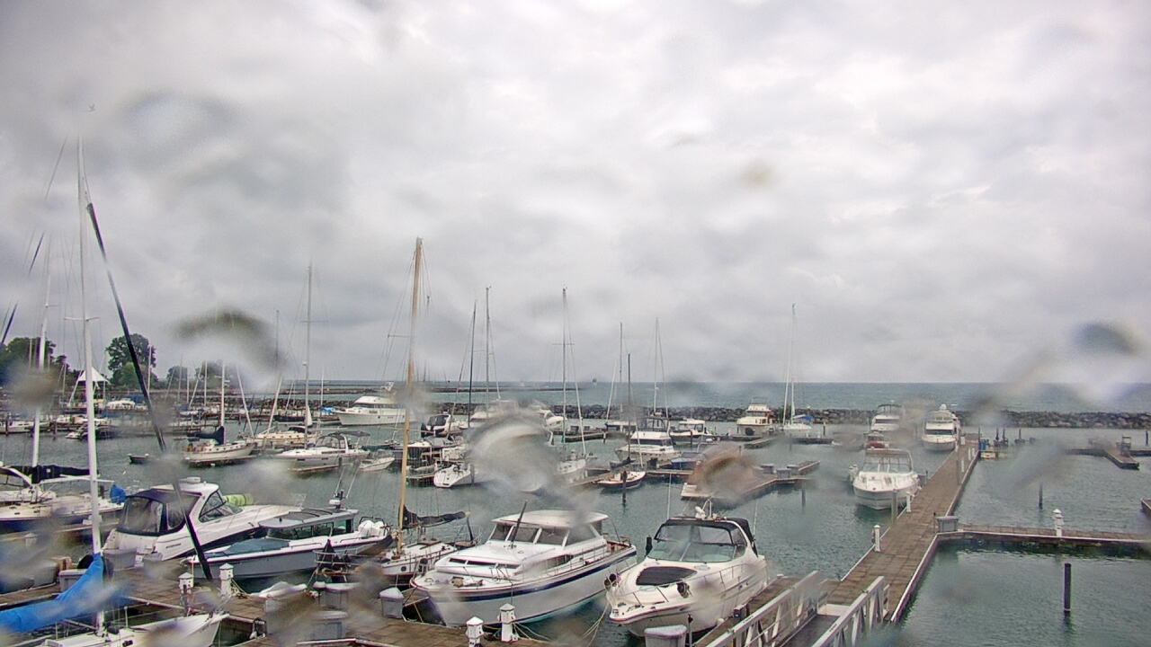 Thumbnail for current weather camera view from Waukegan Harbor and Marina in Waukegan, Illinois