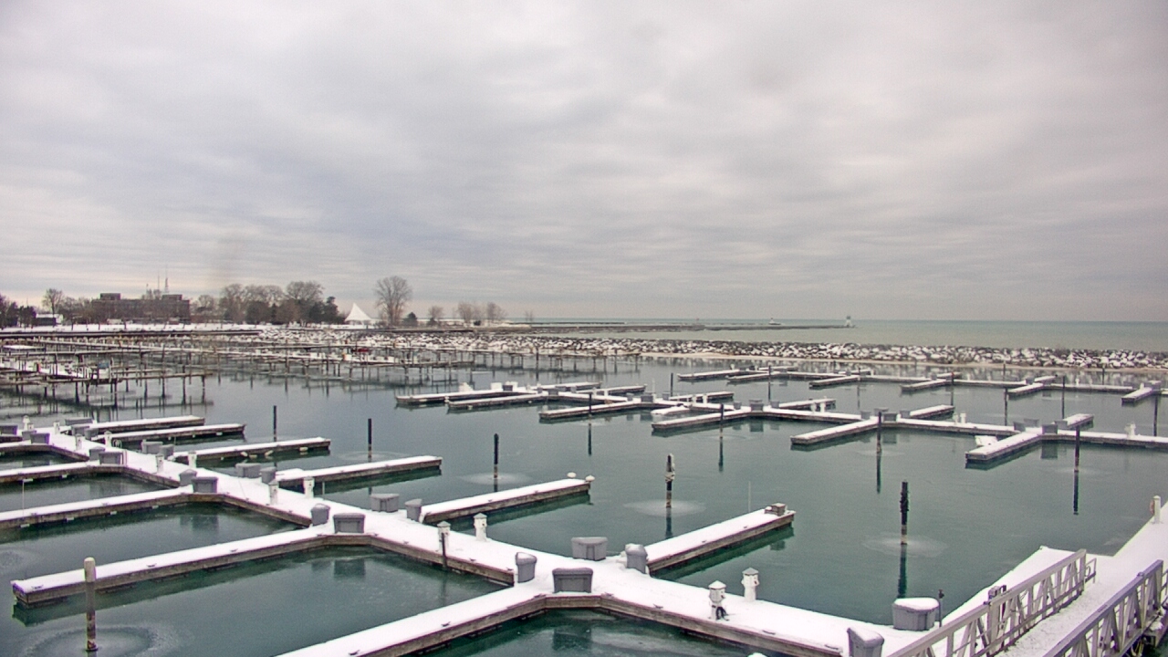 Thumbnail for current weather camera view from Waukegan Harbor and Marina in Waukegan, Illinois