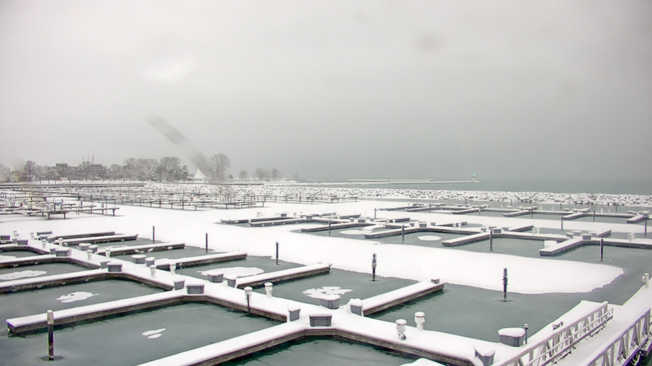 Thumbnail for current weather camera view from Waukegan Harbor and Marina in Waukegan, Illinois