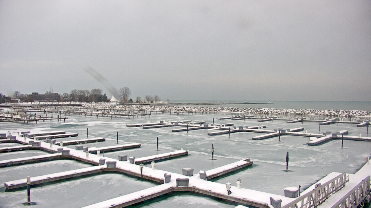Thumbnail for current weather camera view from Waukegan Harbor and Marina in Waukegan, Illinois