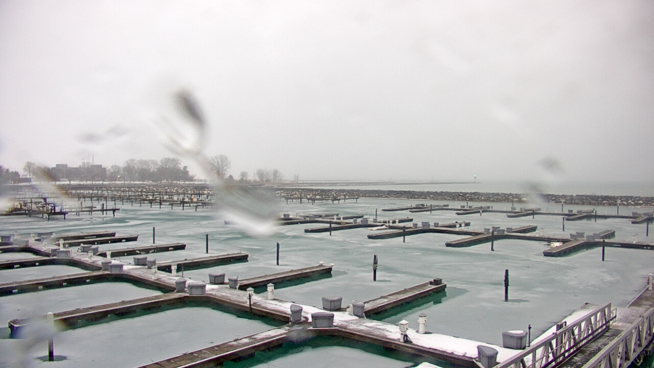 Thumbnail for current weather camera view from Waukegan Harbor and Marina in Waukegan, Illinois