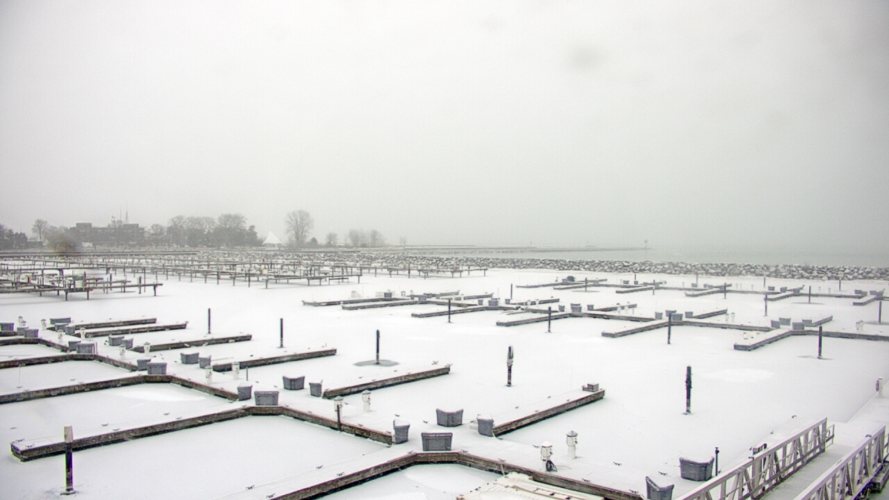 Thumbnail for current weather camera view from Waukegan Harbor and Marina in Waukegan, Illinois