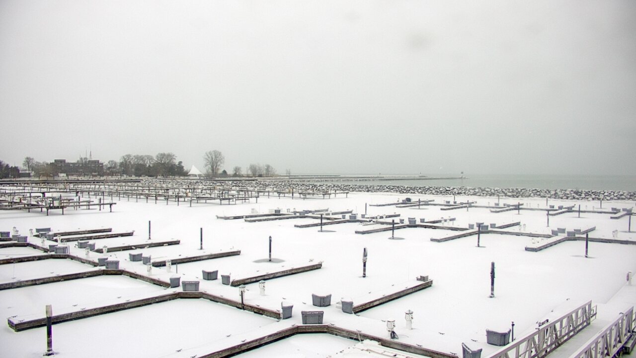 Thumbnail for current weather camera view from Waukegan Harbor and Marina in Waukegan, Illinois