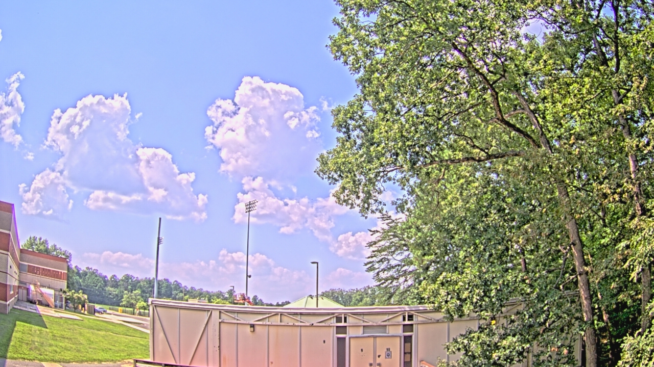 Thumbnail for current weather camera view from Westlake HS in St. Charles, Maryland