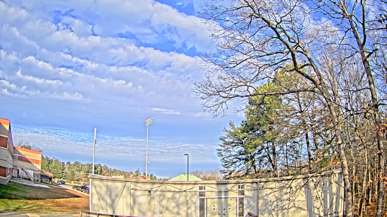 Thumbnail for current weather camera view from Westlake HS in St. Charles, Maryland