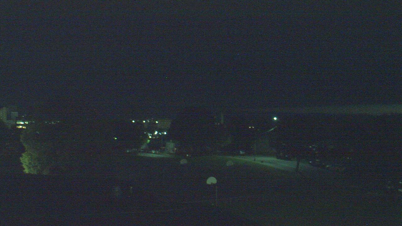 Thumbnail for current weather camera view from Heights Murray ES in Wilkes-Barre, Pennsylvania