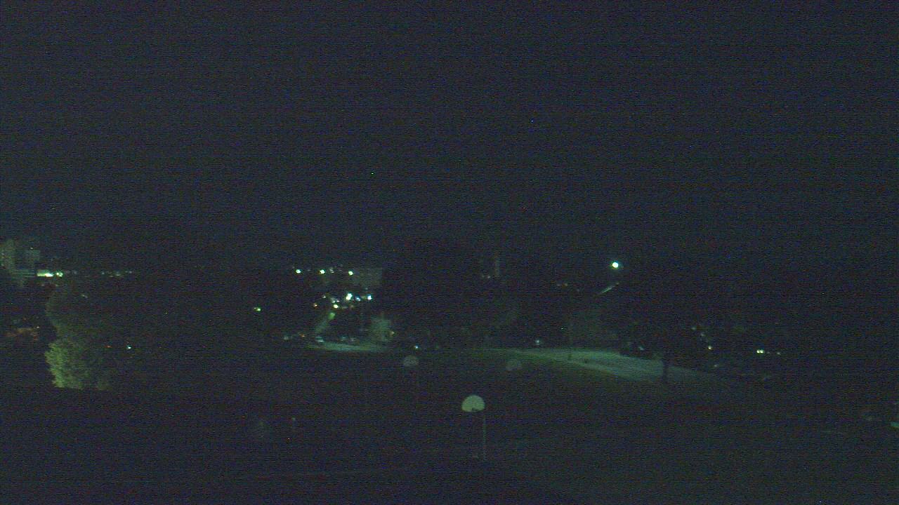 Thumbnail for current weather camera view from Heights Murray ES in Wilkes-Barre, Pennsylvania
