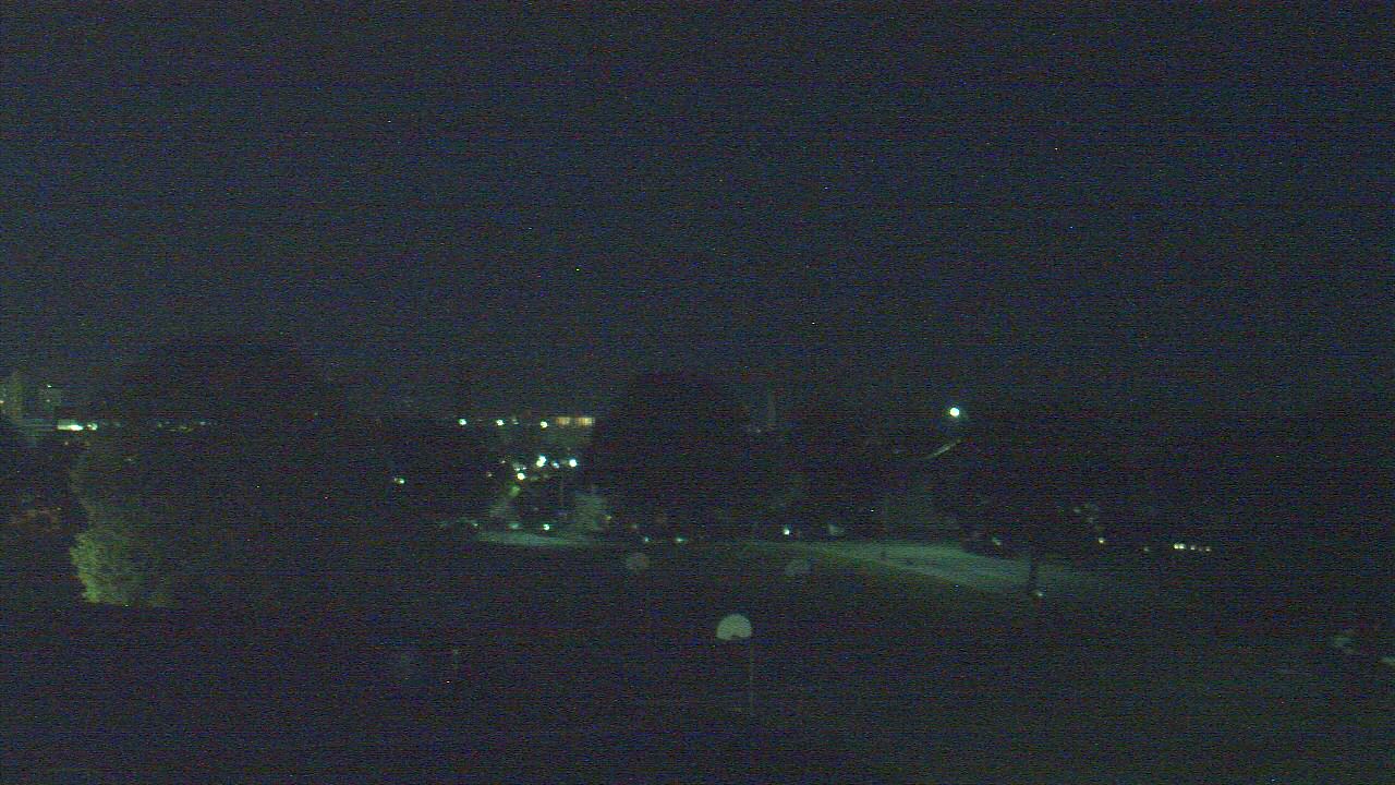 Thumbnail for current weather camera view from Heights Murray ES in Wilkes-Barre, Pennsylvania