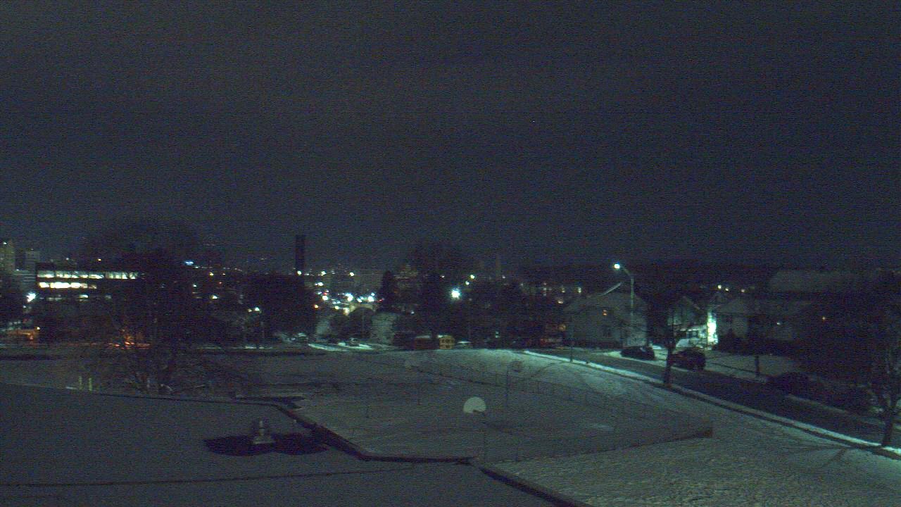 Thumbnail for current weather camera view from Heights Murray ES in Wilkes-Barre, Pennsylvania