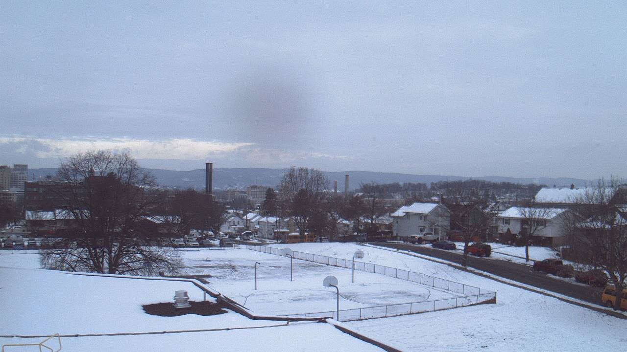 Thumbnail for current weather camera view from Heights Murray ES in Wilkes-Barre, Pennsylvania