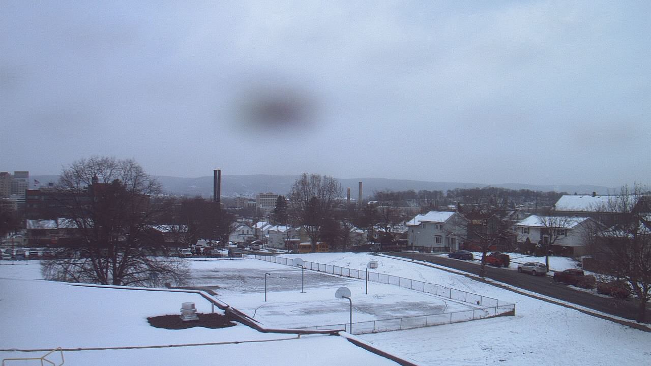 Thumbnail for current weather camera view from Heights Murray ES in Wilkes-Barre, Pennsylvania