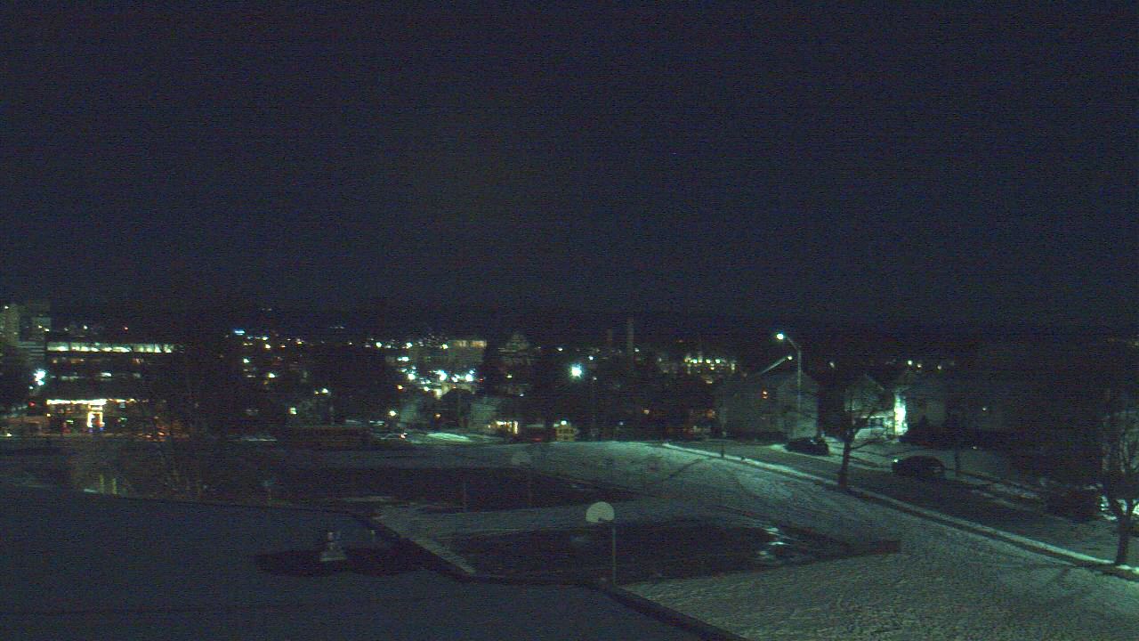 Thumbnail for current weather camera view from Heights Murray ES in Wilkes-Barre, Pennsylvania