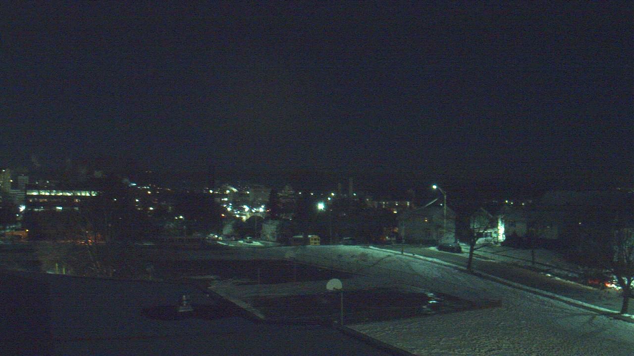 Thumbnail for current weather camera view from Heights Murray ES in Wilkes-Barre, Pennsylvania