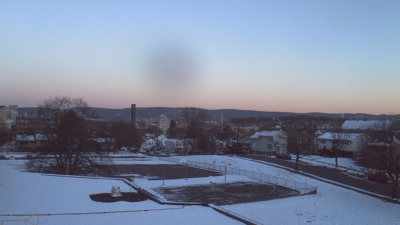 Thumbnail for current weather camera view from Heights Murray ES in Wilkes-Barre, Pennsylvania