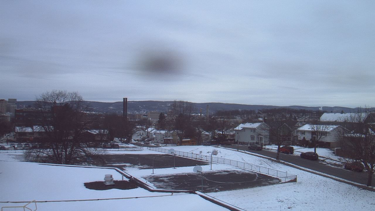 Thumbnail for current weather camera view from Heights Murray ES in Wilkes-Barre, Pennsylvania
