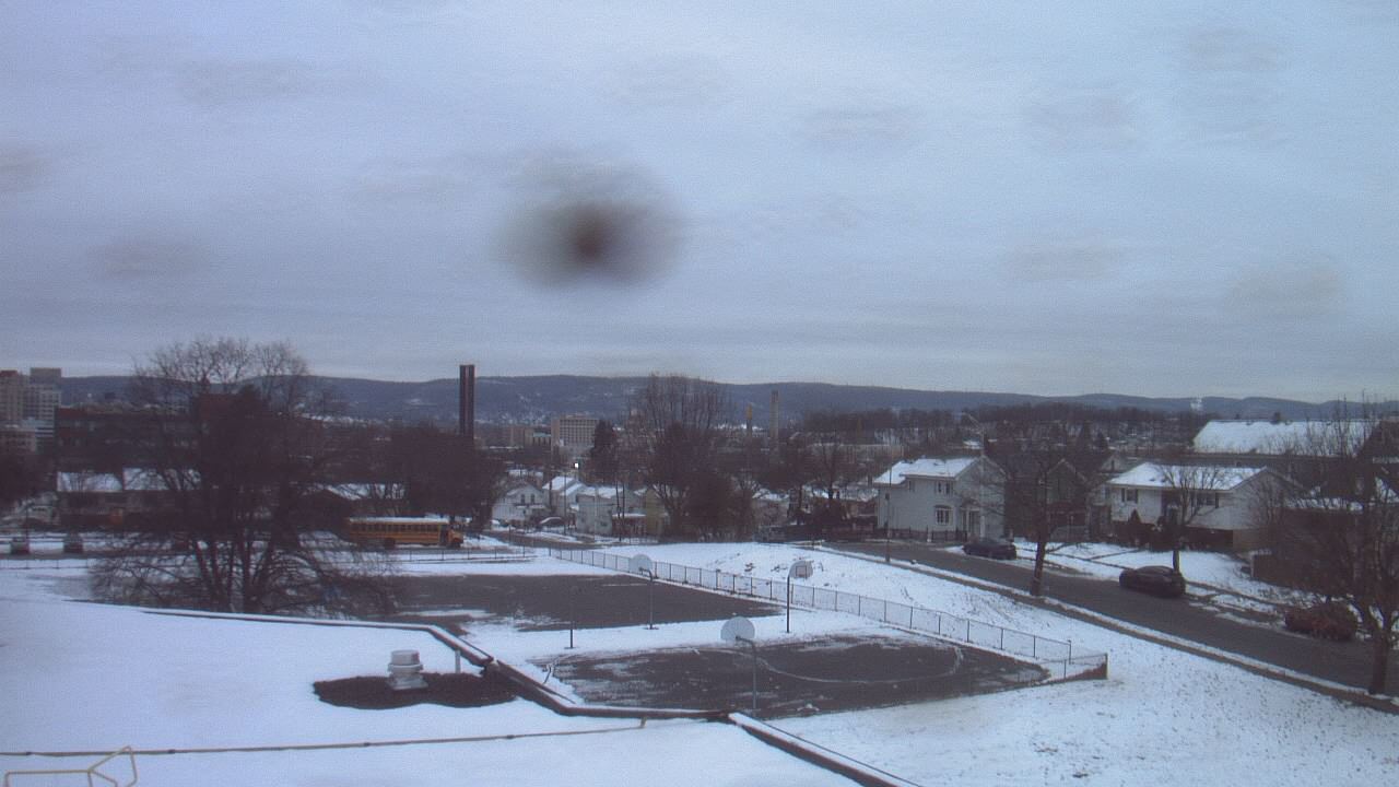 Thumbnail for current weather camera view from Heights Murray ES in Wilkes-Barre, Pennsylvania