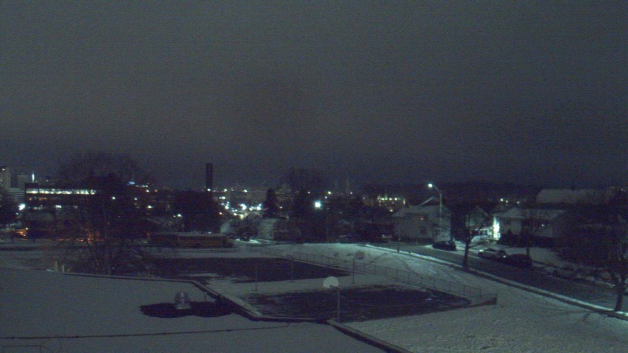 Thumbnail for current weather camera view from Heights Murray ES in Wilkes-Barre, Pennsylvania