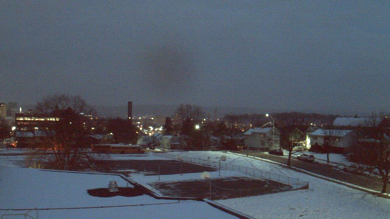 Thumbnail for current weather camera view from Heights Murray ES in Wilkes-Barre, Pennsylvania