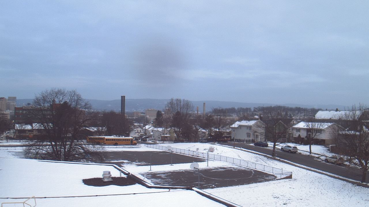 Thumbnail for current weather camera view from Heights Murray ES in Wilkes-Barre, Pennsylvania