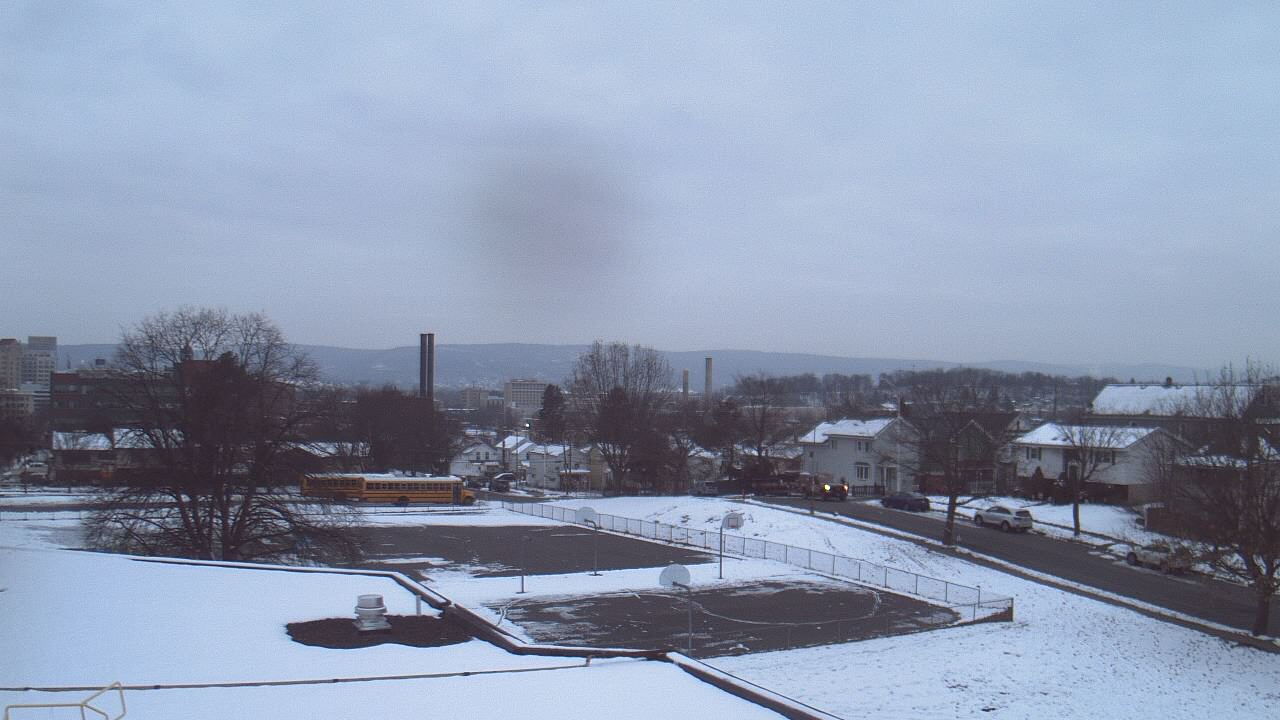Thumbnail for current weather camera view from Heights Murray ES in Wilkes-Barre, Pennsylvania