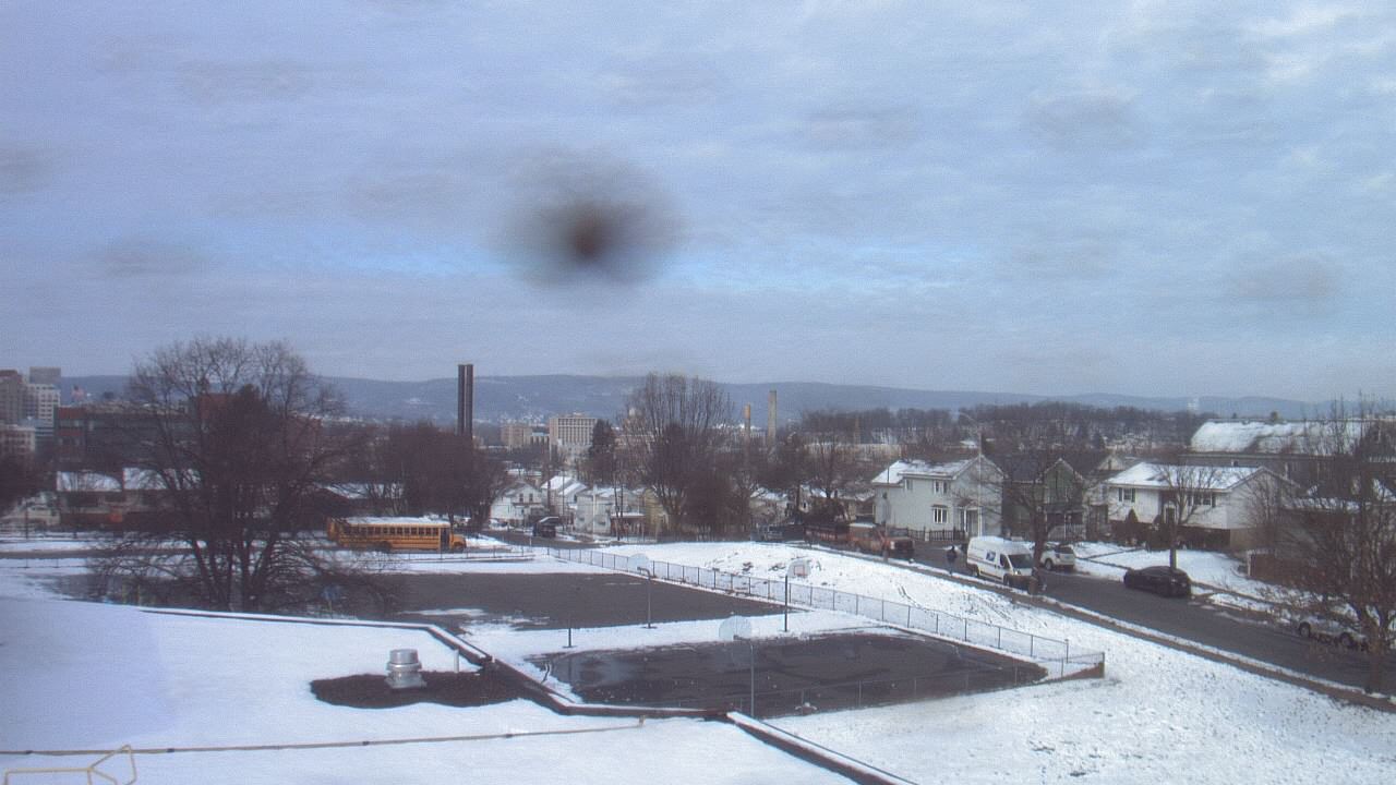 Thumbnail for current weather camera view from Heights Murray ES in Wilkes-Barre, Pennsylvania