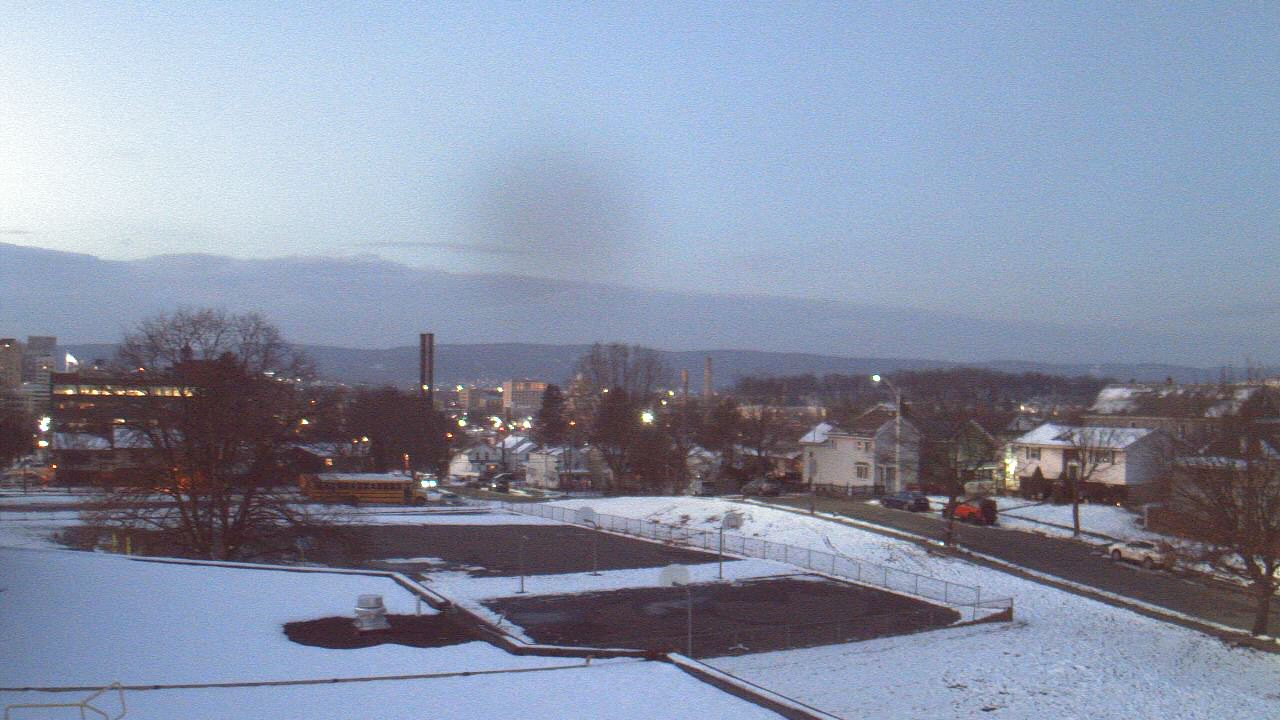 Thumbnail for current weather camera view from Heights Murray ES in Wilkes-Barre, Pennsylvania