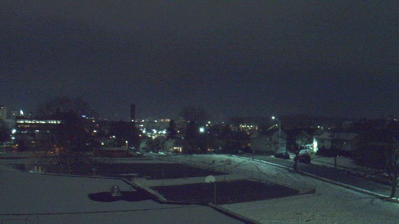 Thumbnail for current weather camera view from Heights Murray ES in Wilkes-Barre, Pennsylvania