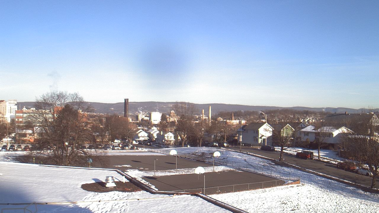 Thumbnail for current weather camera view from Heights Murray ES in Wilkes-Barre, Pennsylvania