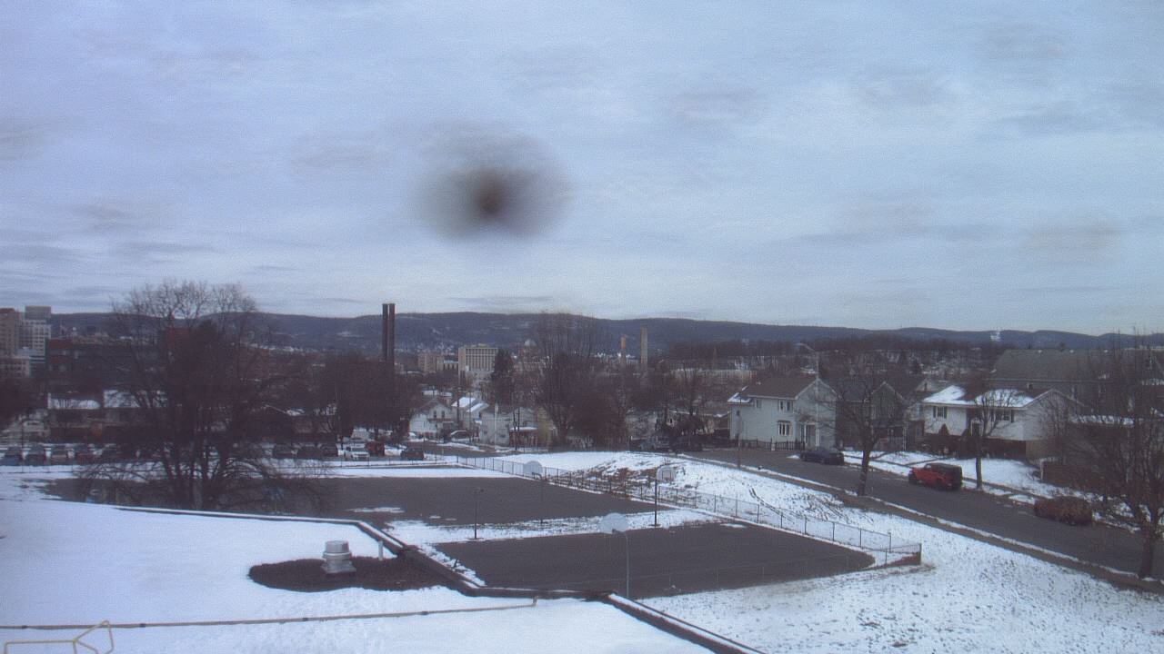 Thumbnail for current weather camera view from Heights Murray ES in Wilkes-Barre, Pennsylvania