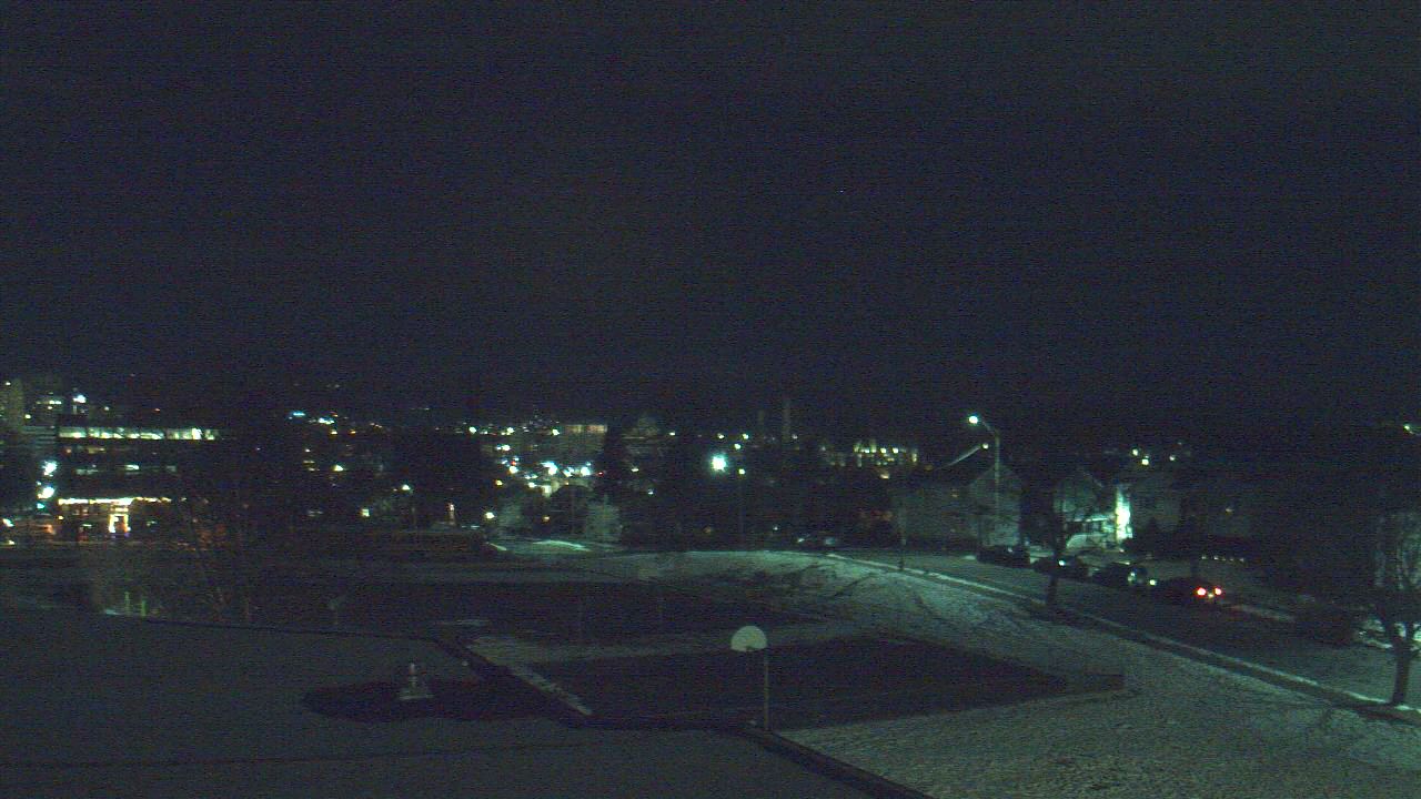 Thumbnail for current weather camera view from Heights Murray ES in Wilkes-Barre, Pennsylvania
