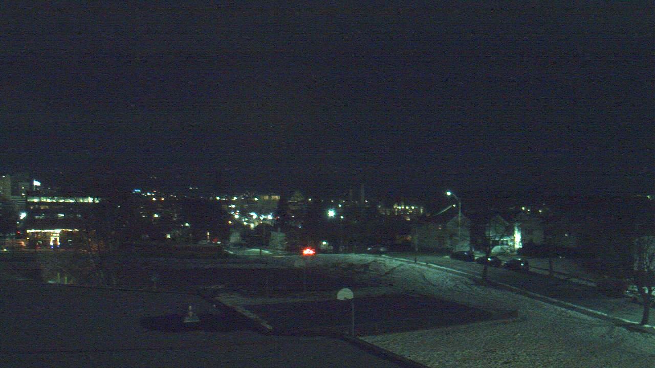 Thumbnail for current weather camera view from Heights Murray ES in Wilkes-Barre, Pennsylvania