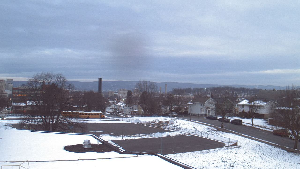 Thumbnail for current weather camera view from Heights Murray ES in Wilkes-Barre, Pennsylvania