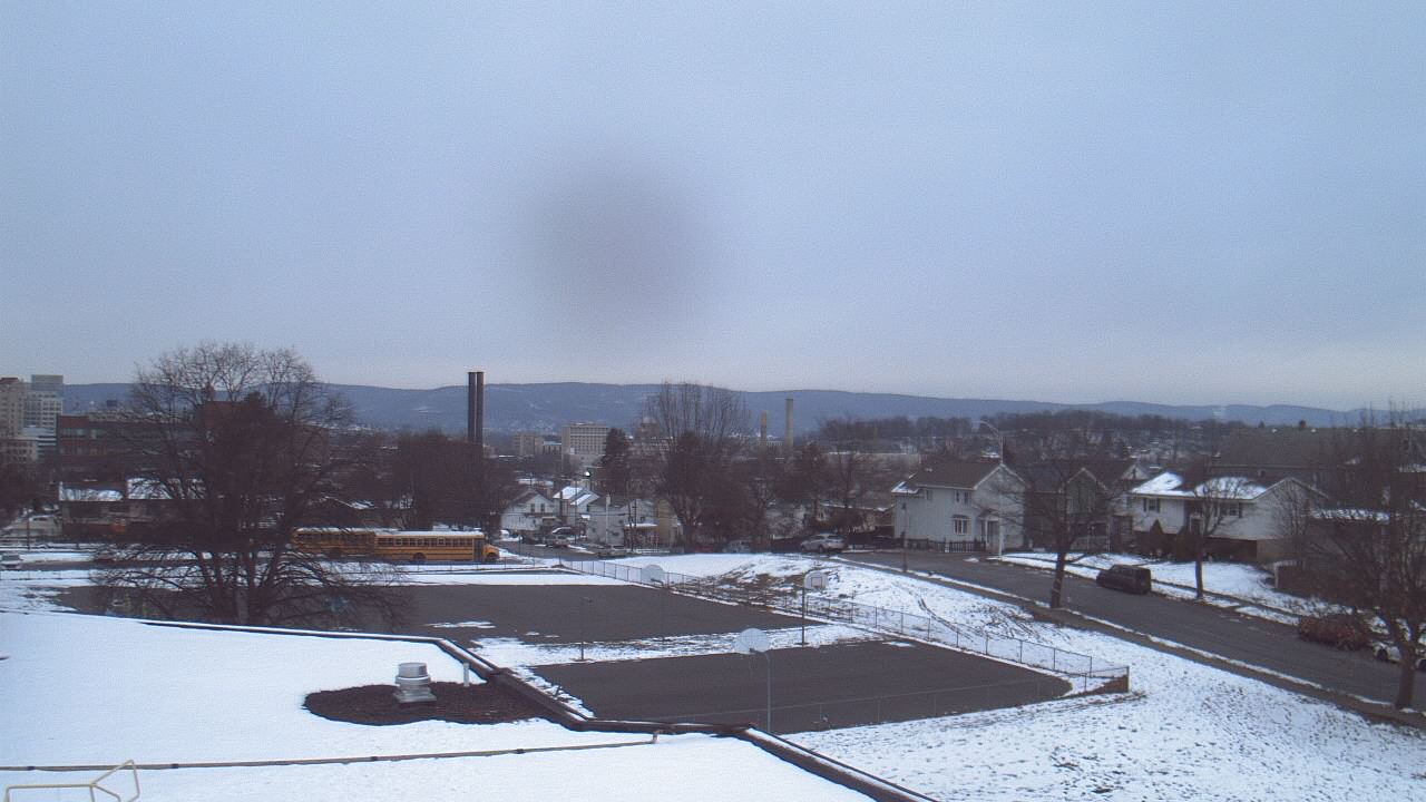Thumbnail for current weather camera view from Heights Murray ES in Wilkes-Barre, Pennsylvania