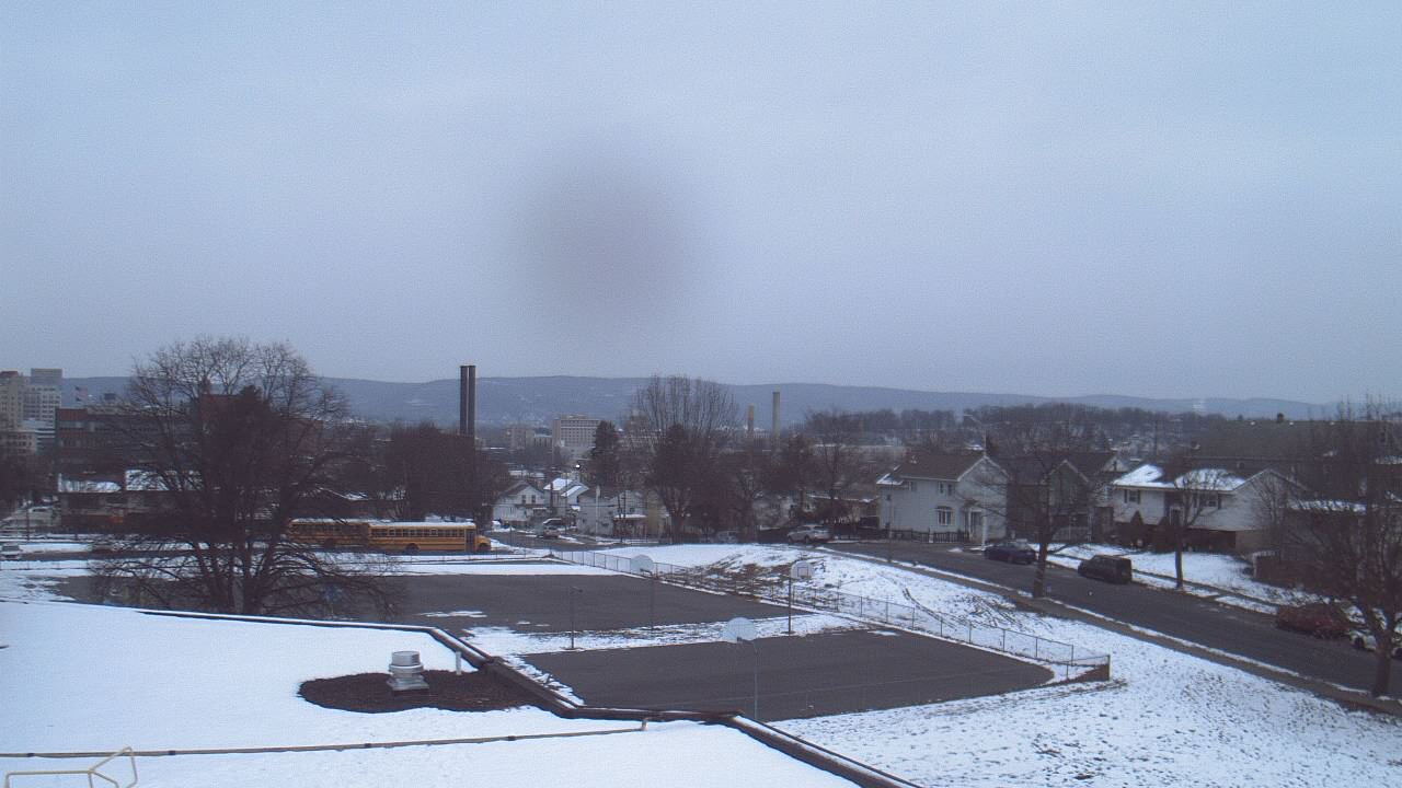 Thumbnail for current weather camera view from Heights Murray ES in Wilkes-Barre, Pennsylvania